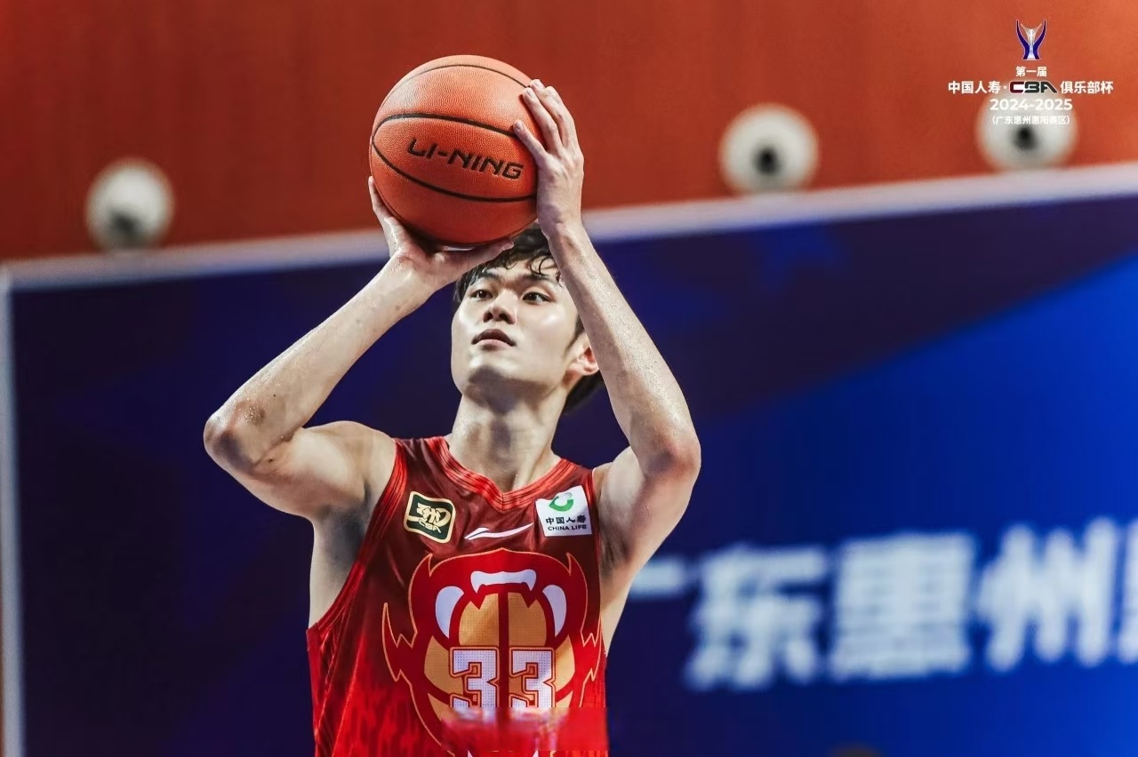 亿德体育官方在线登入关于赛前CBA季后赛焦点战，里尔篮板制胜，底气十足，数据趋势出现新变化的信息