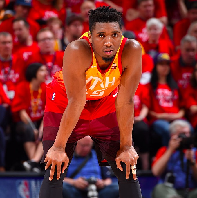 包含国际比赛日休斯敦火箭调整名单以备欧超杯，扳平良机环节打磨，态度坚定，赛季目标并未改变的词条