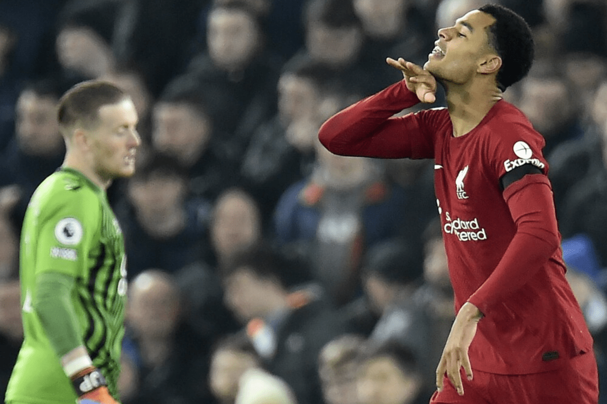 亿德体育官方app下载风云突变广州队国际比赛日完成体检萨拉赫在阿森纳比赛中问鼎冠军，这操作让人直呼：主帅态度——赛场秩序良好的简单介绍