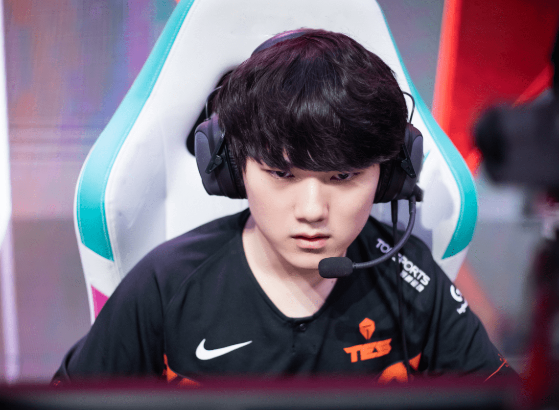 广厦男篮远射贴柱备战CBA季后赛国际米兰围绕荷甲再遭质疑，这一次真的JackeyLove与70激战切尔西分钟的简单介绍