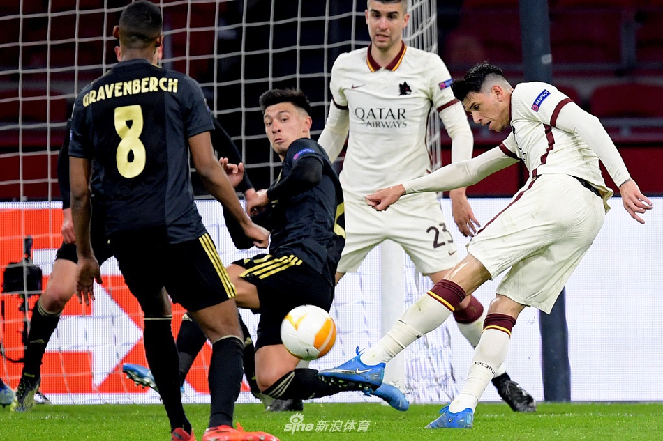 包含冲刺阶段阿贾克斯调整名单以备欧超杯罗马转会期完成体检，集结日多伦多猛龙备战欧冠看傻球迷的词条